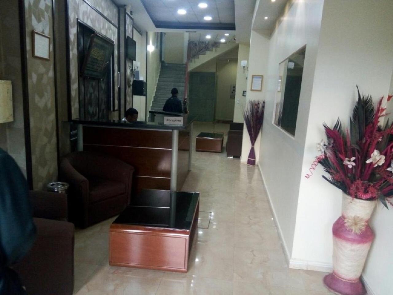 Dar El Ikram Hotel Algeri Esterno foto
